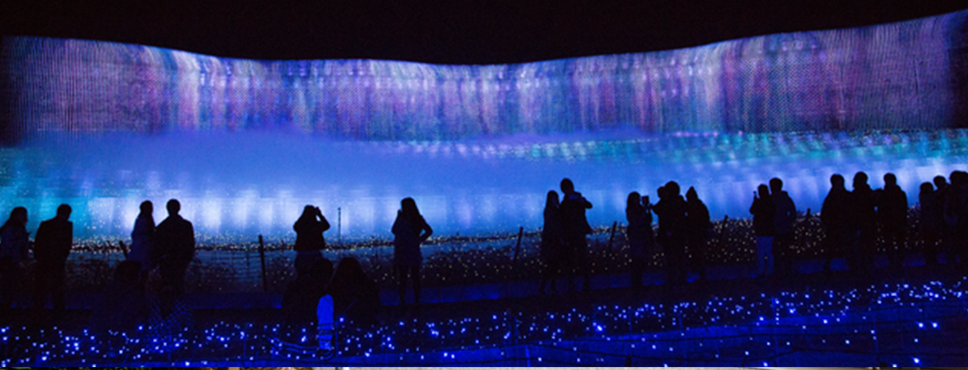 enjoy the night at Nabanano-sato